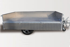 軽カーゴトレーラーの販売、けん引免許不要、普通免許でOK、オプション、あおり内側縞鋼板貼り1