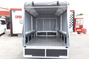 軽カーゴトレーラーの販売、けん引免許不要、普通免許でOK、オプション、ウィングボデー