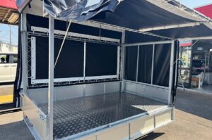 軽カーゴトレーラーの販売、けん引免許不要、普通免許でOK、オプション、ウィングボデーハイタイプ